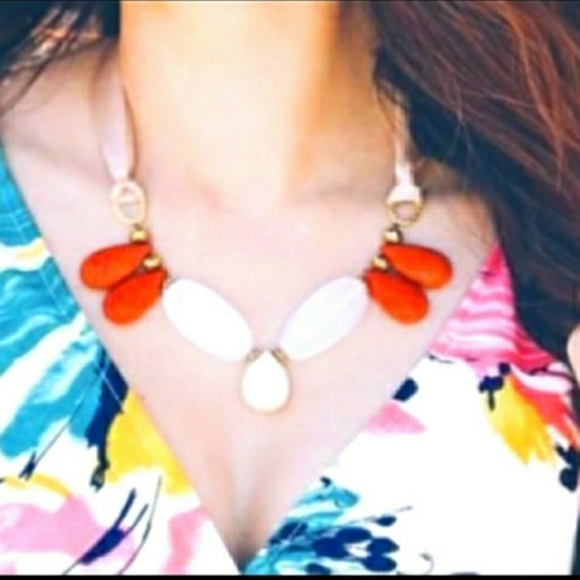 NEW HANDMADE OPAL AND DYED TURQUOISE NECKLACE - Picture 2 of 3